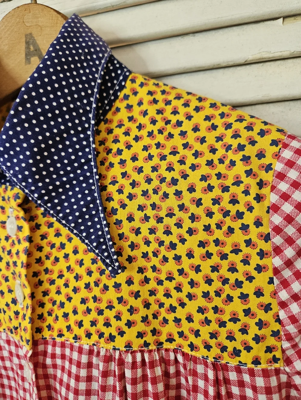 Vintage 70s The Cottager Pointed Collar Button Up Blouse Patch Pockets Small - Picture 5 of 16